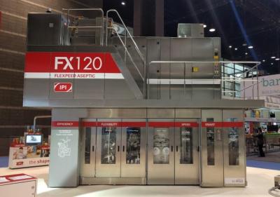IPI lanza la máquina de llenado FLEXPEED Aseptic FX120. La máquina más rápida y flexible del mundo se fabrica en Italia.
